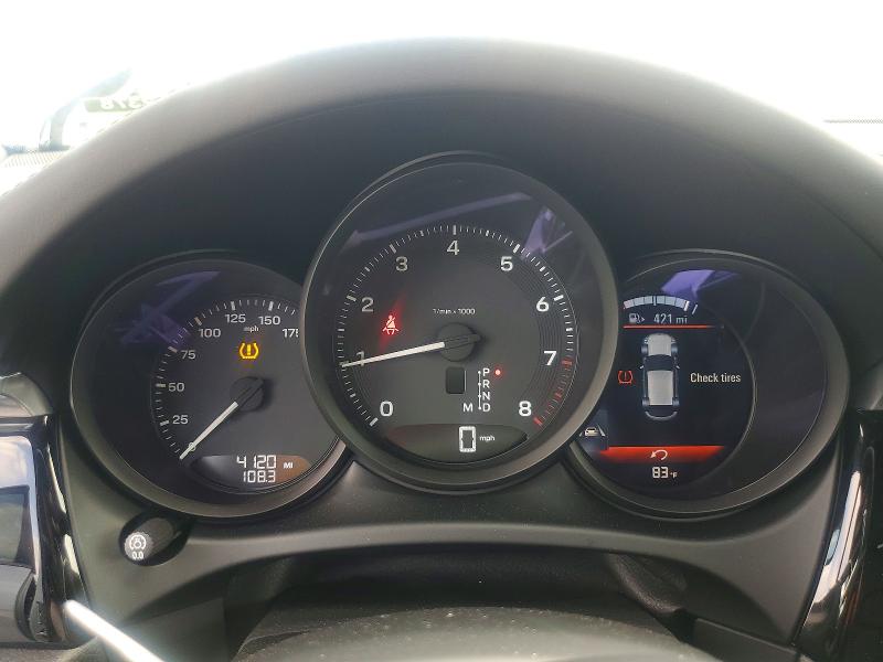 2026 Porsche VIN WP1AA2A5XTLB04861 COPART salvage auction — SIDE, Salvage Title, sold $36,750 on 2026-08-03 (photo 9)