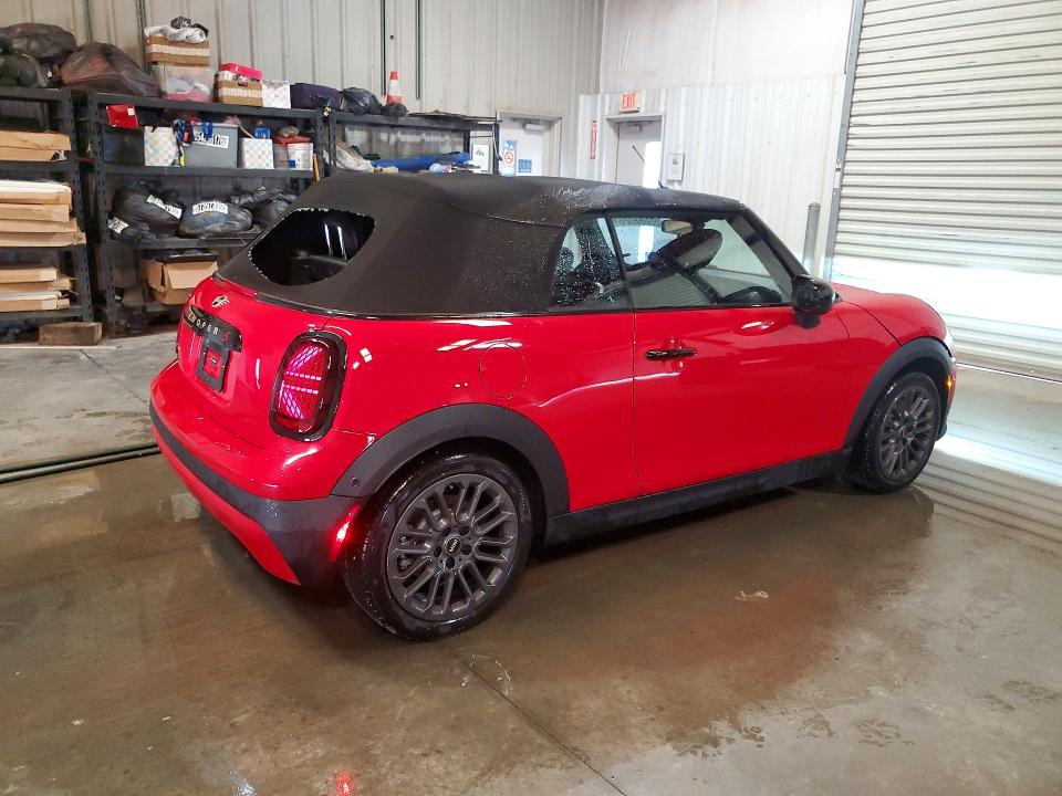2026 Mini Cooper VIN WMW23GX08T2Y33937 COPART salvage auction — WATER/FLOOD, Fl - Cert Of Title-Slvg Rebld Flood, sold $11,100 on 2026-07-08 (photo 3)