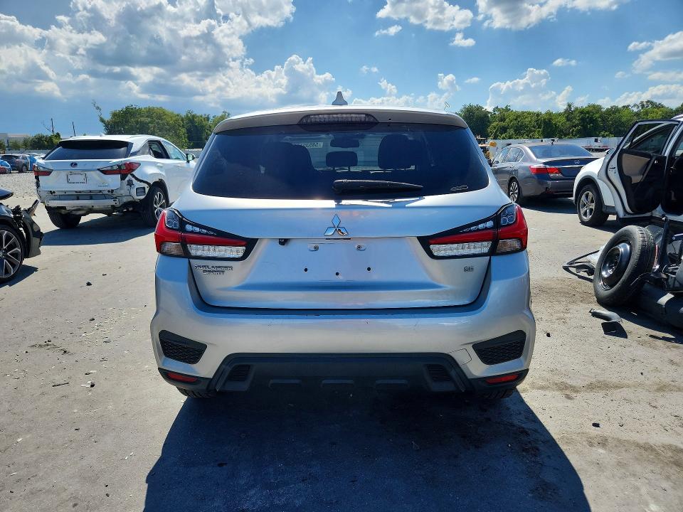 2020 Mitsubishi VIN JA4AR3AU9LU017223 COPART salvage auction — MINOR DENT/SCRATCHES, Fl - Certificate Of Title, sold $3,400 on 2026-07-13 (photo 6)