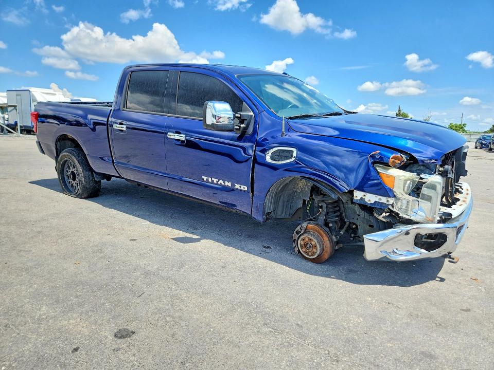 2017 Nissan VIN 1N6BA1F40HN516215 COPART salvage auction — FRONT END, In - Certificate Of Title, sold $5,200 on 2026-07-04 (photo 4)