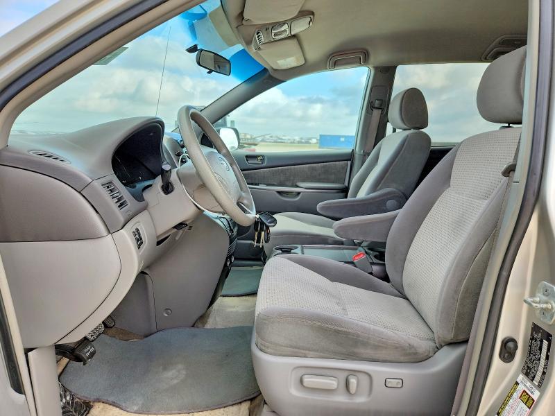 2007 Toyota Sienna VIN 5TDZK23C67S068250 COPART salvage auction — FRONT END, Tx - Salvage Vehicle Title, sold $1,600 on 2026-07-09 (photo 7)