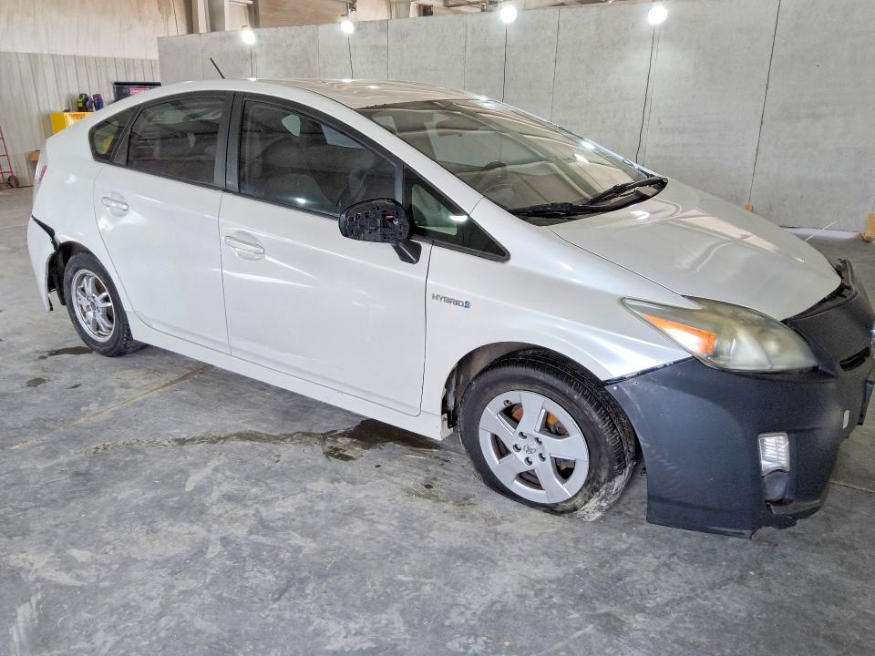 2010 Toyota Prius VIN JTDKN3DU8A0067066 COPART salvage auction — FRONT END, MO - CERT OF TITLE-REPOSSESSED, sold $90 on 2026-07-28 (photo 4)