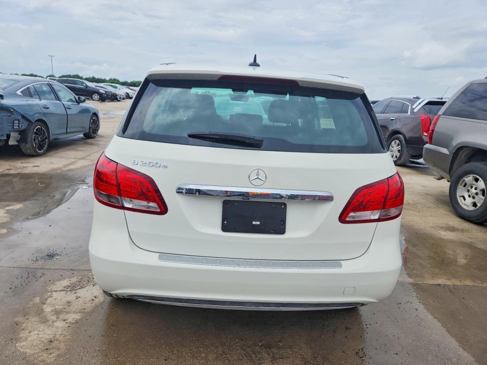 2017 Mercedes-benz B-klasse VIN WDDVP9AB4HJ015022 COPART salvage auction — NORMAL WEAR, Mt - Certificate Of Title, sold $3,000 on 2026-07-02 (photo 6)