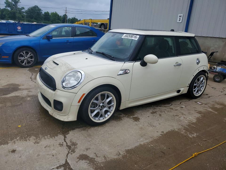2011 Mini Cooper VIN WMWSV3C55BTY22293 COPART salvage auction — REAR END, Ky - Cert Of Title-Salvage, sold $4,700 on 2026-07-15 (photo 1)