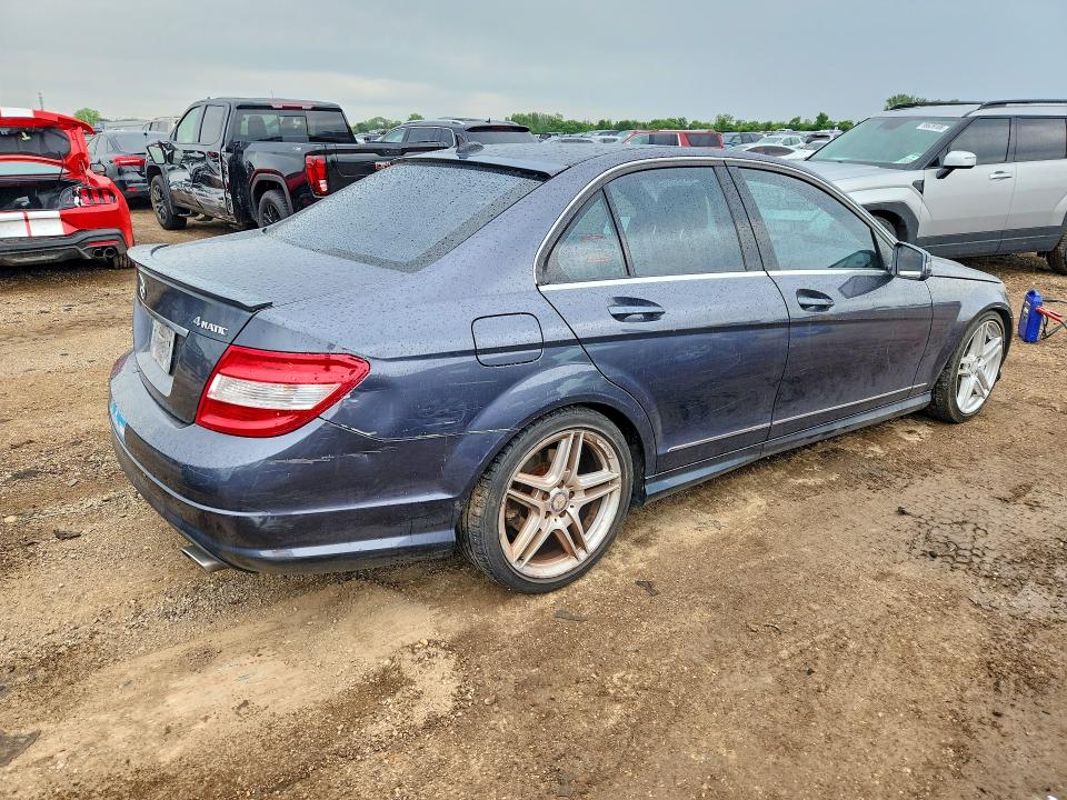 2010 Mercedes-benz C class VIN WDDGF8BB6AR127199 COPART salvage auction — FRONT END, Il - Certificate Of Title, sold $425 on 2026-07-07 (photo 3)