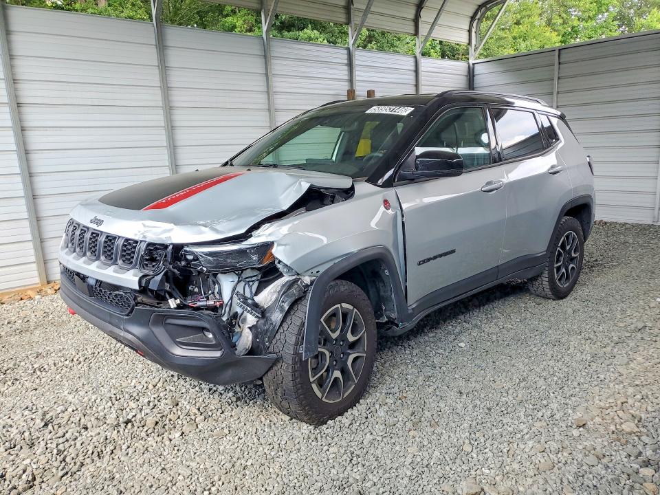 2025 Jeep Compass VIN 3C4NJDDN7ST626568 — COPART salvage auction photo