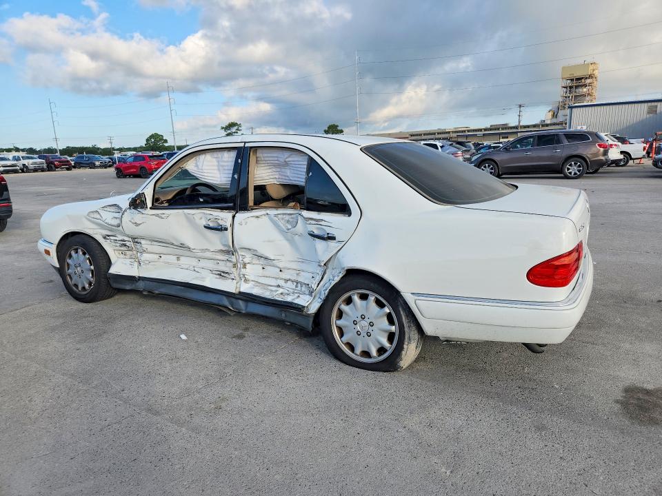 1999 Mercedes-benz E-class VIN WDBJF65H9XA946282 COPART salvage auction — SIDE, La - Cert Of Title-Salvage, sold $375 on 2026-07-15 (photo 2)
