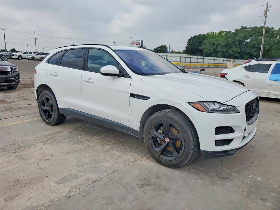 2017 Jaguar F-pace VIN SADCK2BN8HA097194 COPART salvage auction — MECHANICAL, Ok - Certificate Of Title (P), sold $2,300 on 2026-07-21 (photo 4)