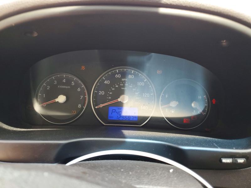 2011 Hyundai Santa fe VIN 5XYZG3AB3BG010989 COPART salvage auction — MINOR DENT/SCRATCHES, Nc - Salvage Certificate Of Title, sold $550 on 2026-07-24 (photo 9)