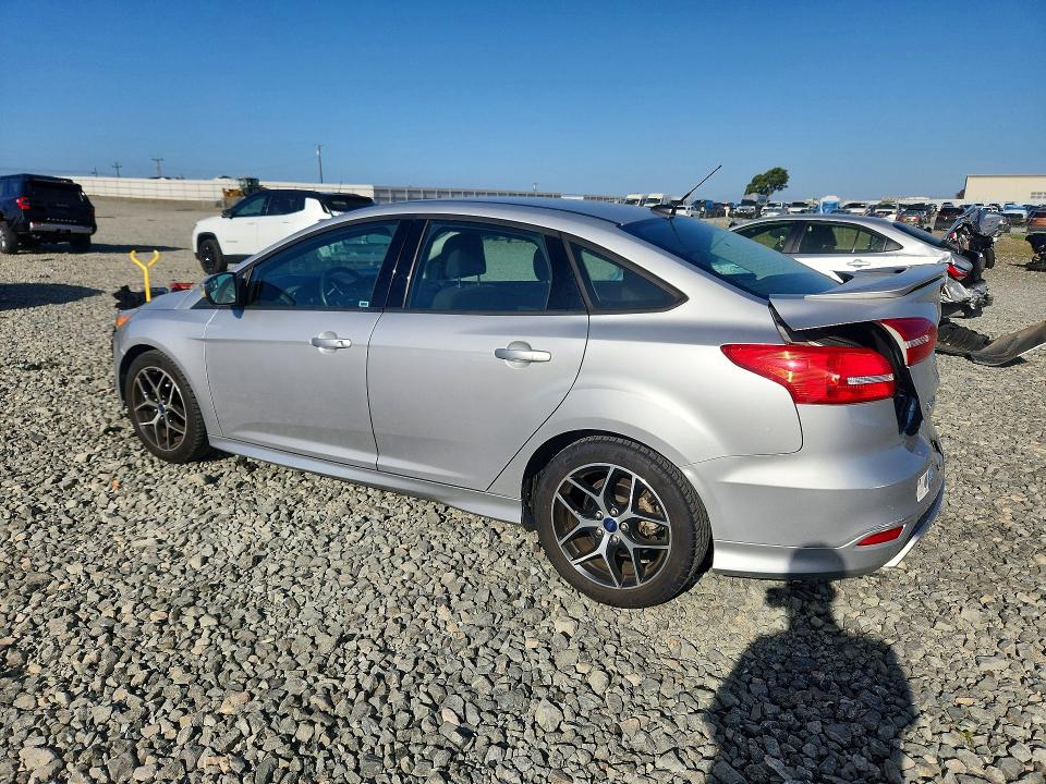 2015 Ford VIN 1FADP3F24FL232413 COPART salvage auction — REAR END, Ca - Salvage Certificate, sold $1,300 on 2026-07-02 (photo 2)