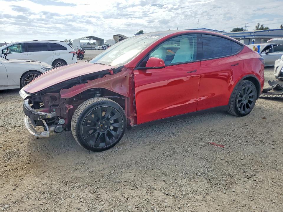 2022 Tesla Model y VIN 7SAYGDEE3NF464647 COPART salvage auction — FRONT END, Ca - Salvage Certificate, sold $8,700 on 2026-07-07 (photo 1)