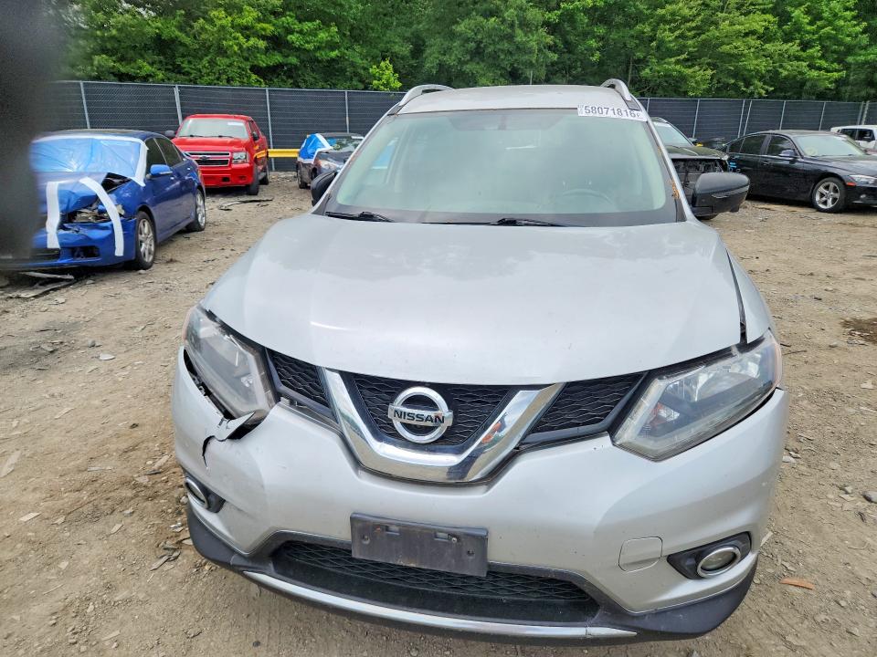 2016 Nissan VIN JN8AT2MV1GW142916 COPART salvage auction — REAR END, Md - Cert Of Salvage > 75% Damage, sold $800 on 2026-07-07 (photo 5)