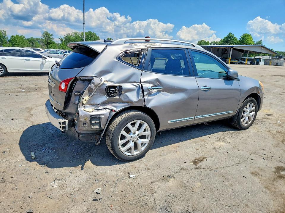 2011 Nissan Rogue sport VIN JN8AS5MVXBW281729 COPART salvage auction — REAR END, NY - MV-907A SALVAGE CERTIFICATE, sold $650 on 2026-07-23 (photo 3)