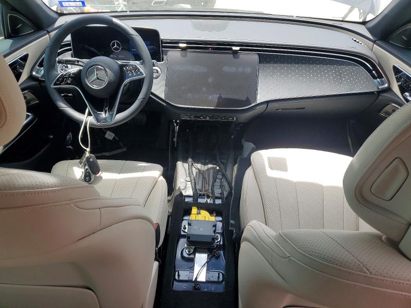 2024 Mercedes-benz E-klasse VIN W1KLF4HB0RA020397 COPART salvage auction — WATER/FLOOD, Tx - Salvage Title-Flood Damage, sold $30,750 on 2026-07-14 (photo 8)