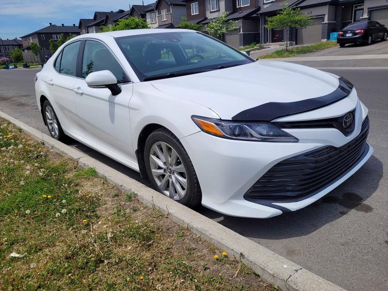2020 Toyota Camry VIN 4T1C11AK8LU926137 COPART salvage auction — MINOR DENT/SCRATCHES, Qc - Aucune Mention (P), sold $16,200 on 2026-07-03 (photo 1)