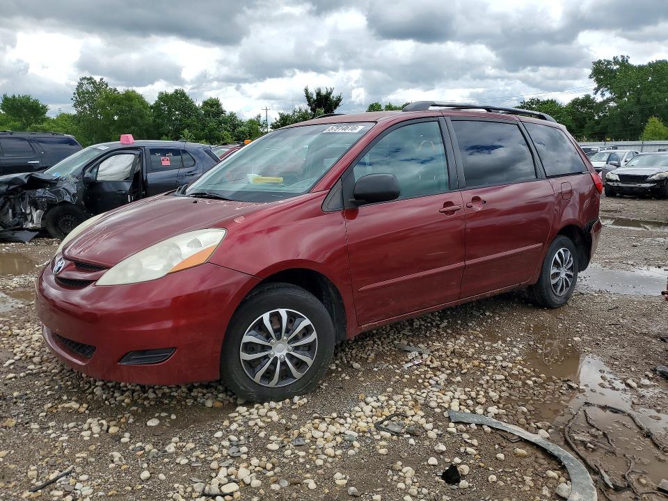 2007 Toyota Sienna VIN 5TDZK23C87S012004 COPART salvage auction — REAR END, Il - Salvage Certificate, sold $750 on 2026-07-24 (photo 1)
