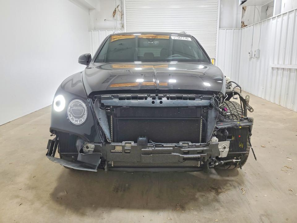 2024 Bentley Bentayga VIN SJAAC2ZVXJC018884 COPART salvage auction — FRONT END, Ga - Cert Of Title-Salvage, sold $32,500 on 2026-07-14 (photo 5)