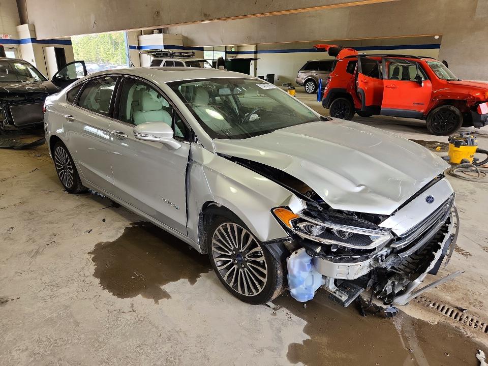 2017 Ford VIN 3FA6P0RU7HR400022 COPART salvage auction — FRONT END, Va - Certificate Of Title, sold $1,050 on 2026-07-02 (photo 4)