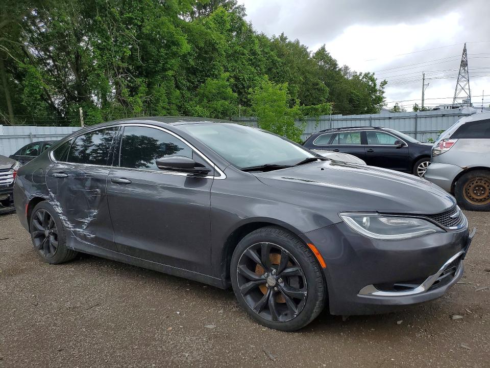 2016 Chrysler 200 VIN 1C3CCCCG5GN186988 COPART salvage auction — SIDE, On - Permit No Brand - Unfit, sold $1,300 on 2026-07-02 (photo 4)