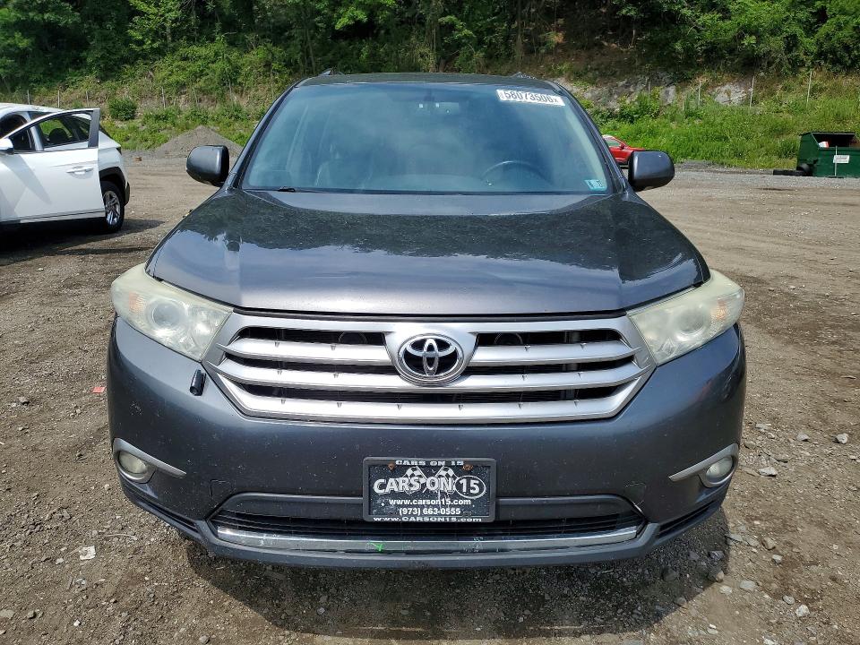 2013 Toyota VIN 5TDDK3EH0DS197573 COPART salvage auction — FRONT END, Pa - Certificate Of Salvage, sold $6,400 on 2026-07-09 (photo 5)