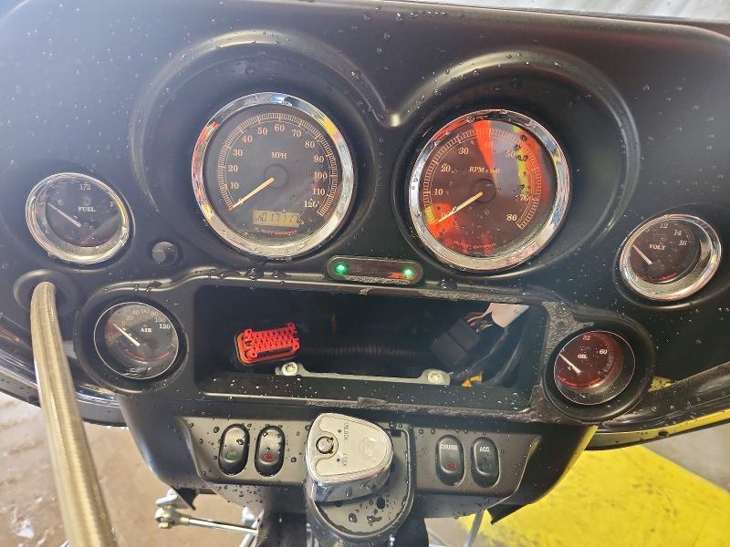 2012 Harley-davidson Flhtcutg VIN 1HD1MAM17CB855657 COPART salvage auction — MINOR DENT/SCRATCHES, Va - Certificate Of Title, sold $6,000 on 2026-07-10 (photo 7)