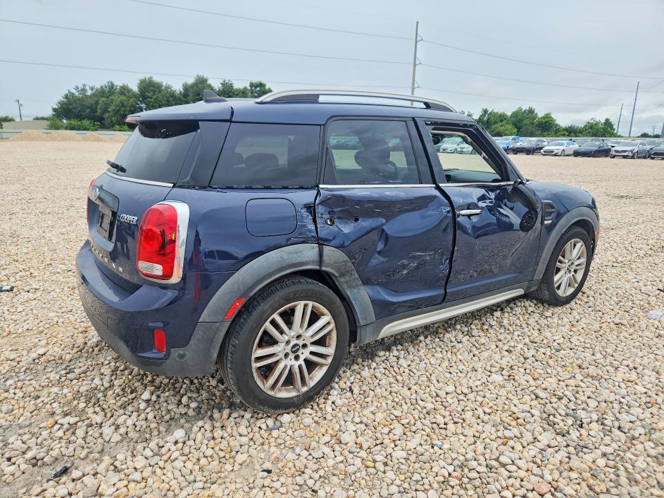 2018 Mini Cooper VIN WMZYS7C38J3E07854 COPART salvage auction — SIDE, Tx - Salvage Vehicle Title, sold $1,600 on 2026-07-16 (photo 3)