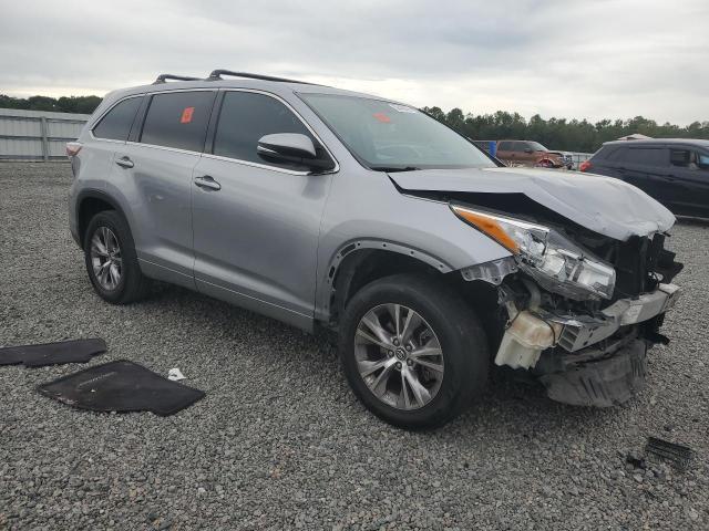 2016 Toyota VIN 5TDZKRFH9GS184400 COPART salvage auction — FRONT END, Fl - Cert Of Title Slvg Rebuildable, sold $4,050 on 2026-07-14 (photo 4)