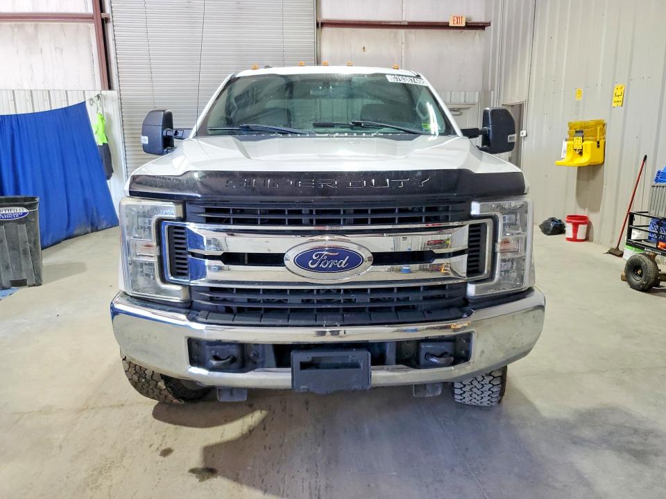 2017 Ford F-250 super duty VIN 1FT7W2B63HEC52236 COPART salvage auction — MECHANICAL, WV - CERTIFICATE OF TITLE, sold $2,800 on 2026-07-09 (photo 5)