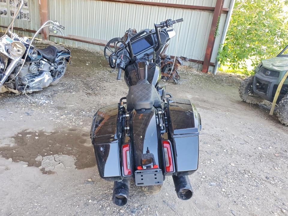 2025 Harley-davidson Fl VIN 1HD1KB71XSB645334 COPART salvage auction — SIDE, TX - SALVAGE VEHICLE TITLE, sold $10,900 on 2026-07-25 (photo 4)