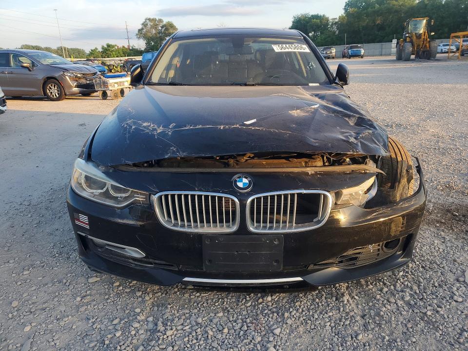 2013 BMW 3er VIN WBA3A5G54DNP21839 COPART salvage auction — FRONT END, Ia - Salvage W/Salvage History, sold $625 on 2026-07-10 (photo 5)