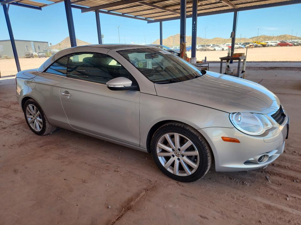 2009 Volkswagen Eos VIN WVWBA71F29V012488 COPART salvage auction — FRONT END, AZ - CERT OF TITLE - SALVAGE, sold $1,850 on 2026-08-11 (photo 4)