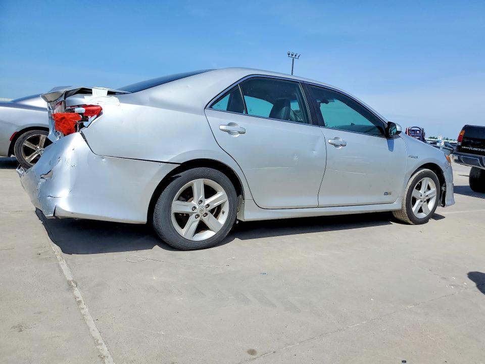2014 Toyota VIN 4T1BD1FK6EU127178 COPART salvage auction — HAIL, Tx - Salvage Vehicle Title, sold $1,000 on 2026-07-02 (photo 3)
