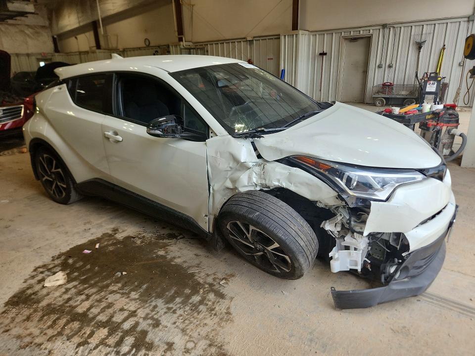2018 Toyota C-hr VIN NMTKHMBX0JR013184 COPART salvage auction — FRONT END, Wi - Certificate Of Title, sold $300 on 2026-07-29 (photo 4)