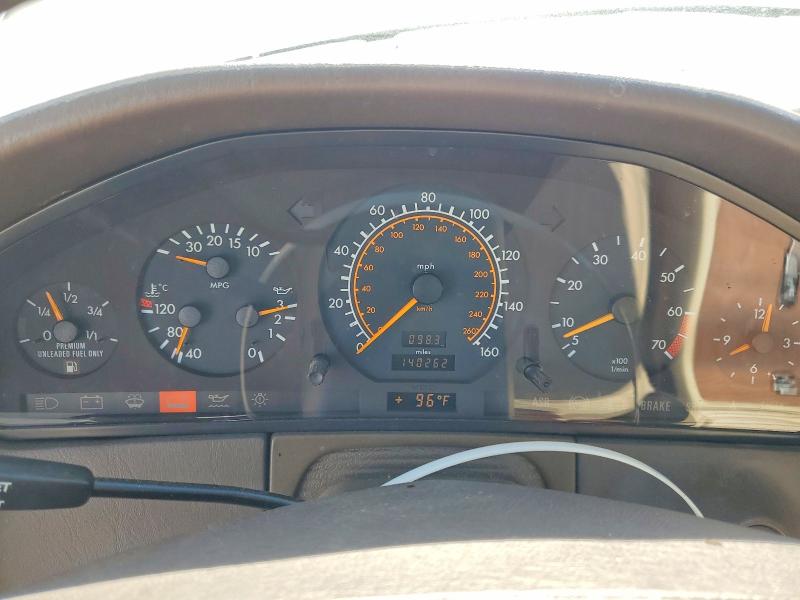 1995 Mercedes-benz S class VIN WDBGA43E9SA252433 COPART salvage auction — FRONT END, AZ - DIS/DLR/EXP ONLY CLEAN TITLE, sold $550 on 2026-07-17 (photo 9)