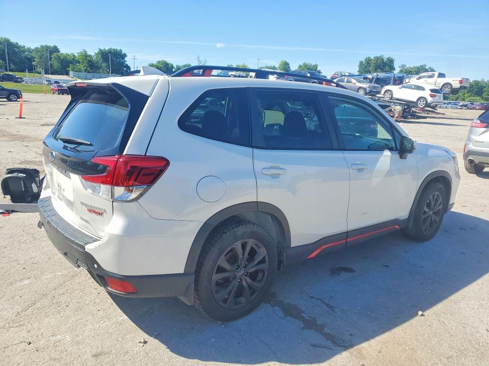 2021 Subaru Forester VIN JF2SKARC0MH498313 COPART salvage auction — REAR END, Mo - Salvage Certificate Of Title, sold $3,100 on 2026-07-28 (photo 3)