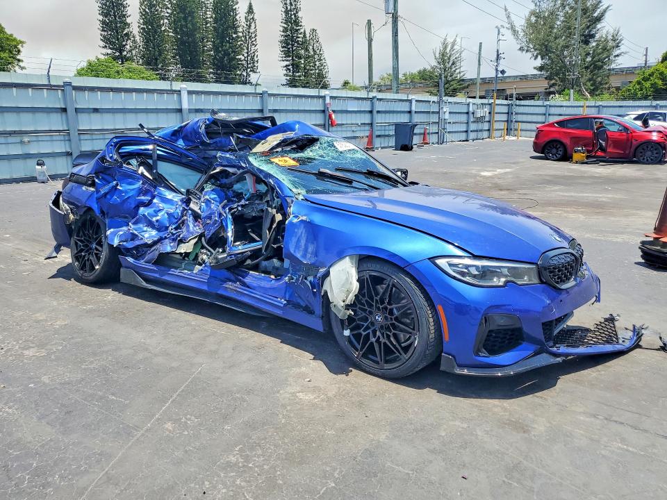 2020 BMW M340i VIN WBA5U7C06LFH54536 COPART salvage auction — ALL OVER, FL - CERTIFICATE OF DESTRUCTION, sold $950 on 2026-07-27 (photo 4)