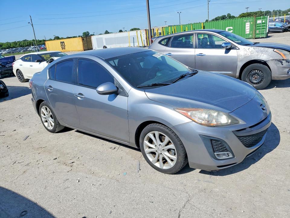2011 Mazda 3 VIN JM1BL1U51B1365649 COPART salvage auction — WATER/FLOOD, In - Cert Of Title-Salvage Flood, sold $250 on 2026-07-31 (photo 4)