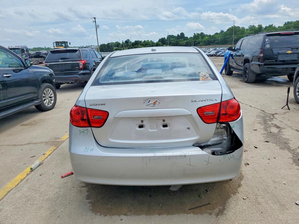 2008 Hyundai Elantra VIN KMHDU46D78U514600 COPART salvage auction — REAR END, KY - CERT OF TITLE-SALVAGE, sold $1,500 on 2026-07-08 (photo 6)