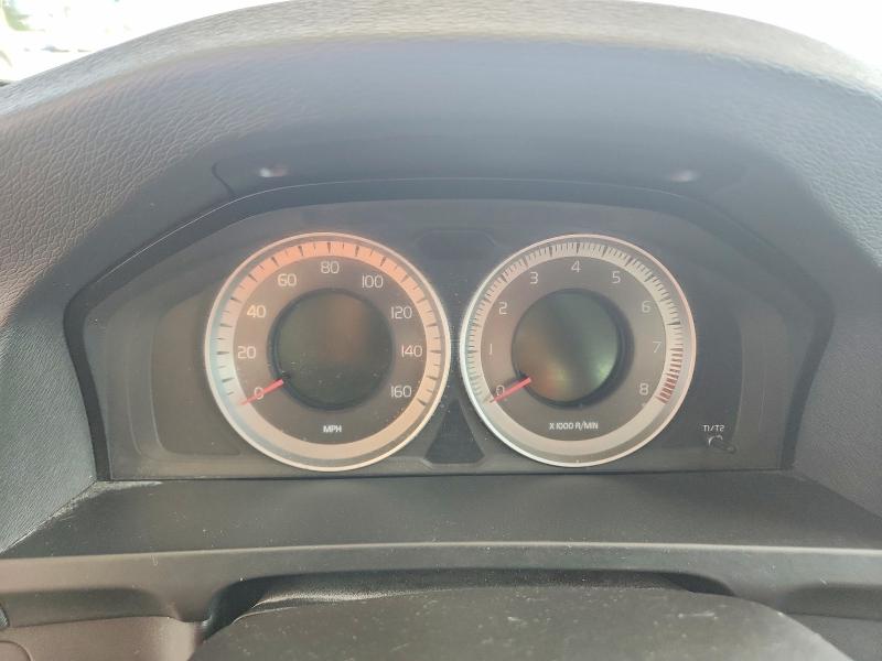 2012 Volvo S60 VIN YV1622FS5C2080102 COPART salvage auction — Burn Interior, FL - CERT OF TITLE SLVG REBUILDABLE, sold $275 on 2026-08-12 (photo 9)