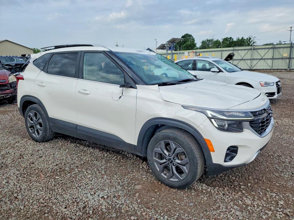 2024 Kia Seltos VIN KNDEUCAA4R7584040 COPART salvage auction — REAR END, Ny - Mv-907A Salvage Certificate, sold $3,550 on 2026-07-29 (photo 4)