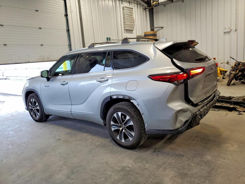 2020 Toyota Highlander hybrid VIN 5TDGBRCH8LS503663 COPART salvage auction — REAR END, On - Permit No Brand - Unfit, sold $4,400 on 2026-07-30 (photo 2)