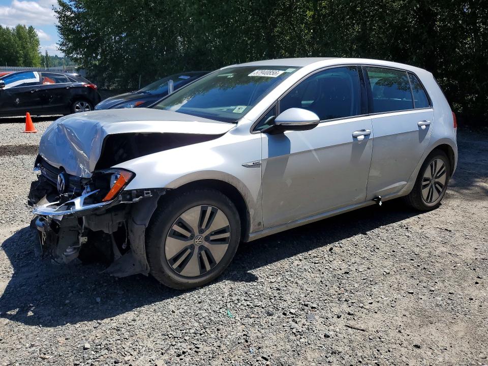 2016 Volkswagen VIN WVWKP7AU9GW914446 COPART salvage auction — FRONT END, Salvage Title, sold $300 on 2026-07-20 (photo 1)