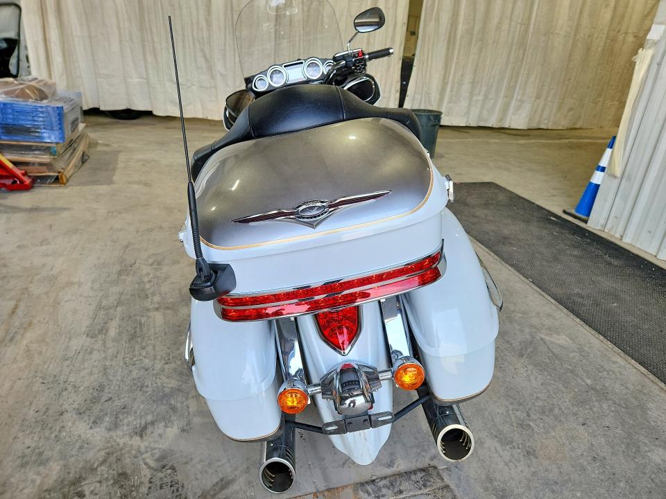 2013 Kawasaki Vulcan VIN JKBVNRA19DA012544 COPART salvage auction — MINOR DENT/SCRATCHES, Id - Salvage Certificate Of Title, sold $3,100 on 2026-09-10 (photo 4)