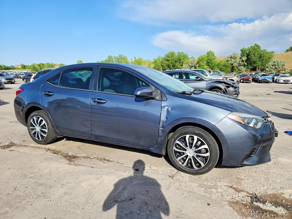 2015 Toyota Corolla VIN 5YFBURHE4FP343328 COPART salvage auction — REAR END, Co - Public - Salvage Title, sold $1,050 on 2026-07-29 (photo 4)