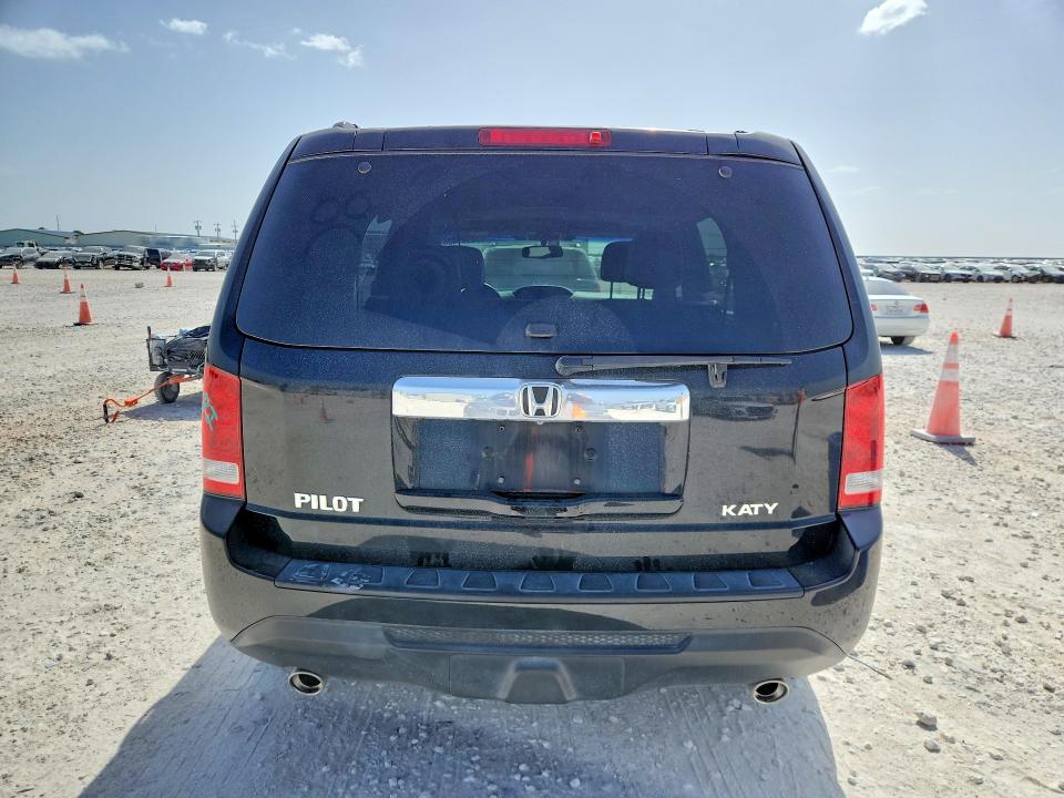 2012 Honda Pilot VIN 5FNYF3H75CB036826 COPART salvage auction — SIDE, Tx - Salvage Vehicle Title, sold $1,650 on 2026-07-09 (photo 6)