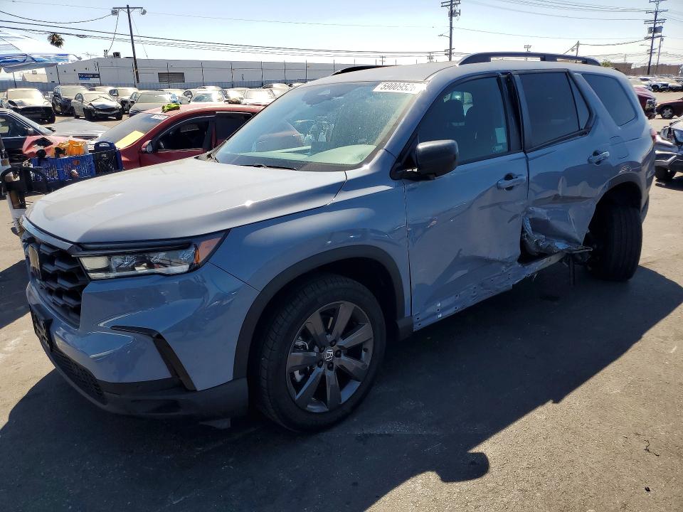 2025 Honda Pilot VIN 5FNYG2H31SB027852 — COPART salvage auction photo