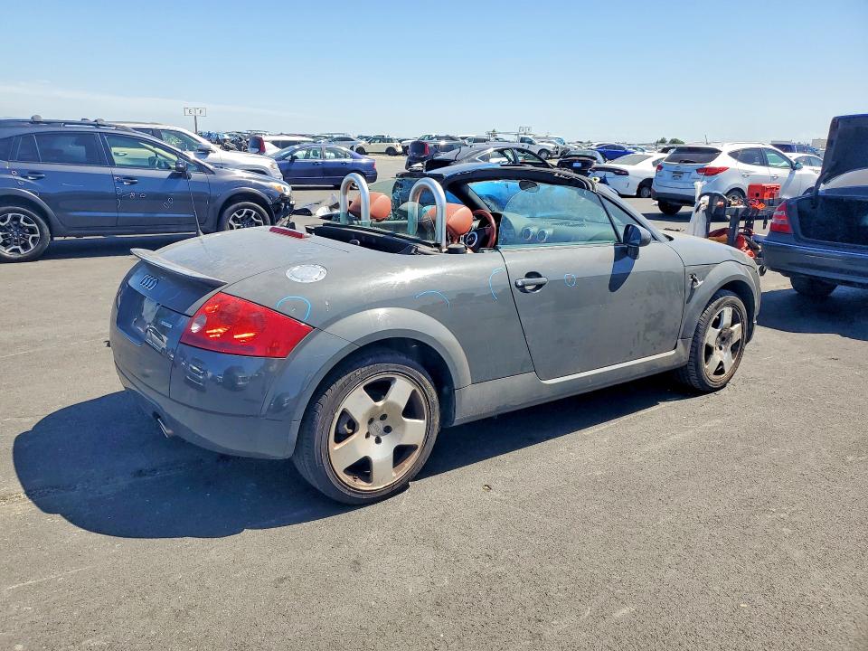 2001 Audi Tt quattro VIN TRUUT28NX11043329 COPART salvage auction — MECHANICAL, CA - SALVAGE CERTIFICATE, sold $475 on 2026-07-27 (photo 3)