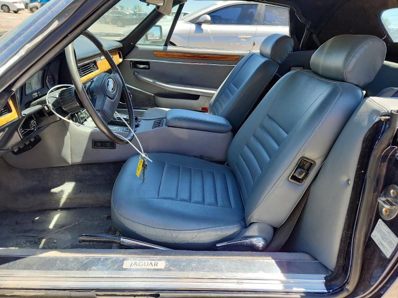 1988 Jaguar Xjs VIN SAJNV5847JC143475 COPART salvage auction — MINOR DENT/SCRATCHES, Nj - Certificate Of Title, sold $2,250 on 2026-07-28 (photo 7)