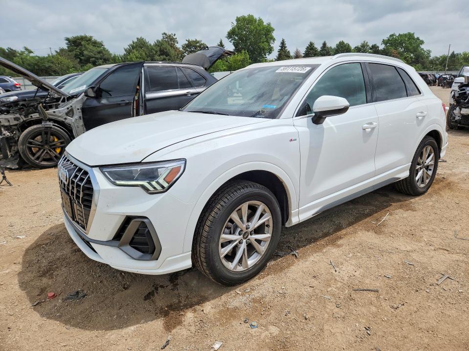 2023 Audi Q3 VIN WA1DECF34P1044118 COPART salvage auction — FRONT END, Il - Salvage Certificate, sold $9,100 on 2026-08-23 (photo 1)