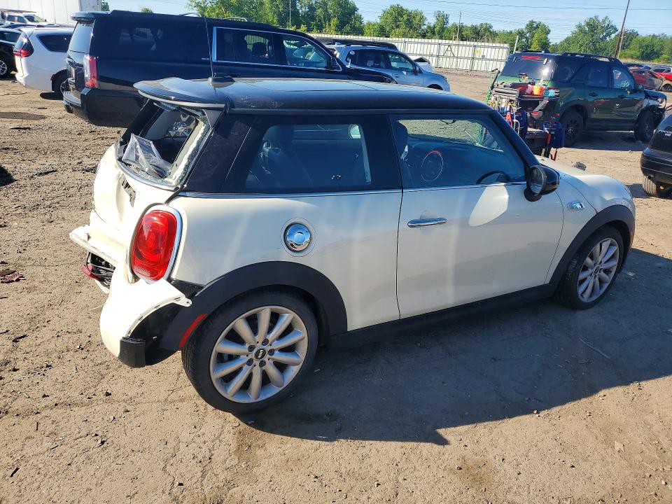 2015 Mini Cooper VIN WMWXP7C55F2A35429 COPART salvage auction — REAR END, Mi - Certificate Of Title, sold $550 on 2026-08-07 (photo 3)